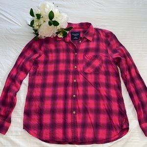 American Eagle Long Sleeve Plaid Shirt